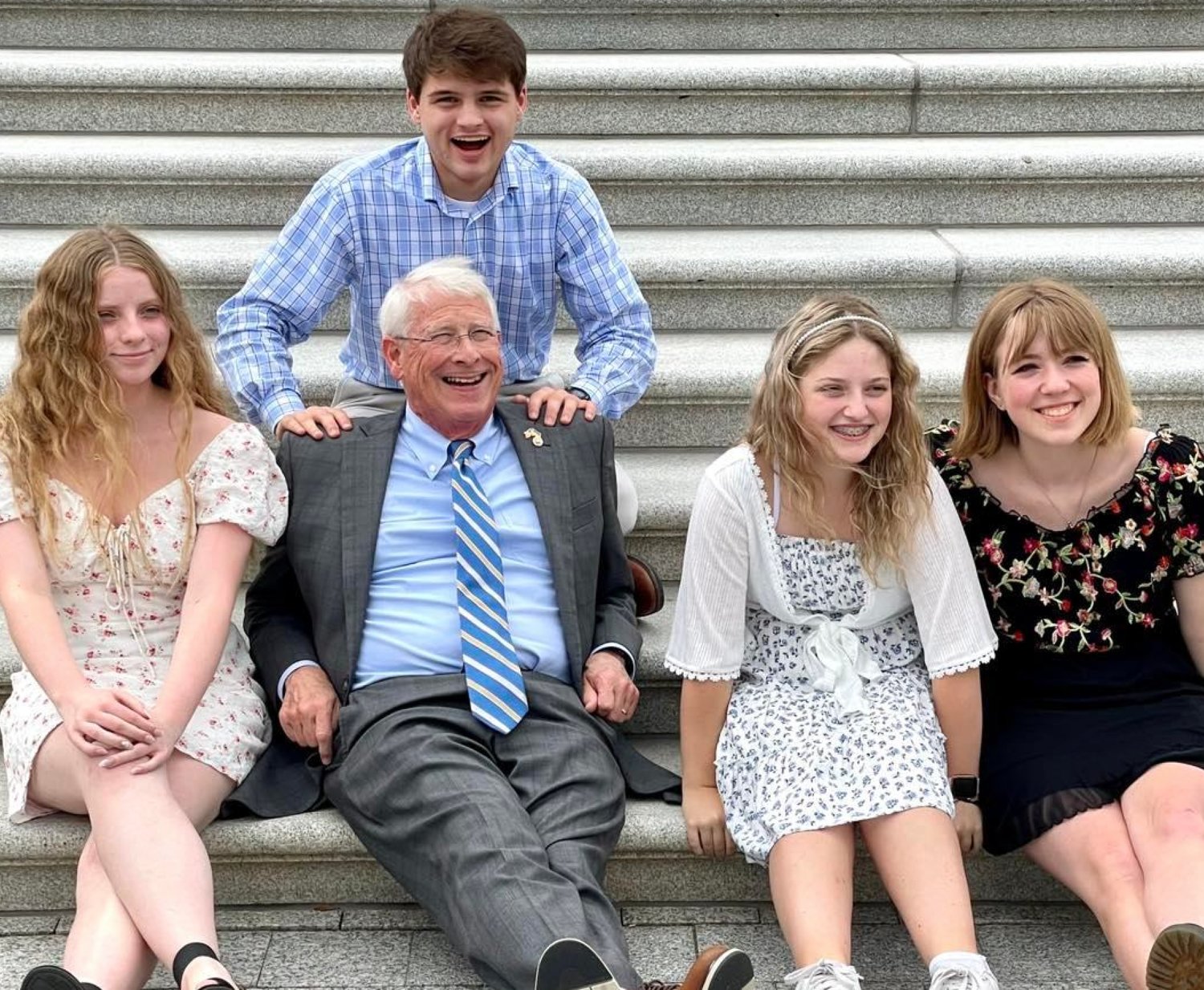 Germantown students pose with Sen. Roger Wicker while in Washington, D.C. for the National Catholic Forensic League Tournament. Pictured, from left: Gracie Houpt, Sen. Roger Wicker, Cade Weathersby, Julia Lever, and Ashley Lofton.